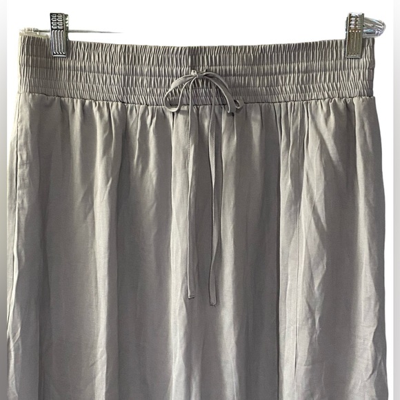 NWT Chico’s Solid Side-Slit Maxi Skirt Size 8 - Picture 5 of 12